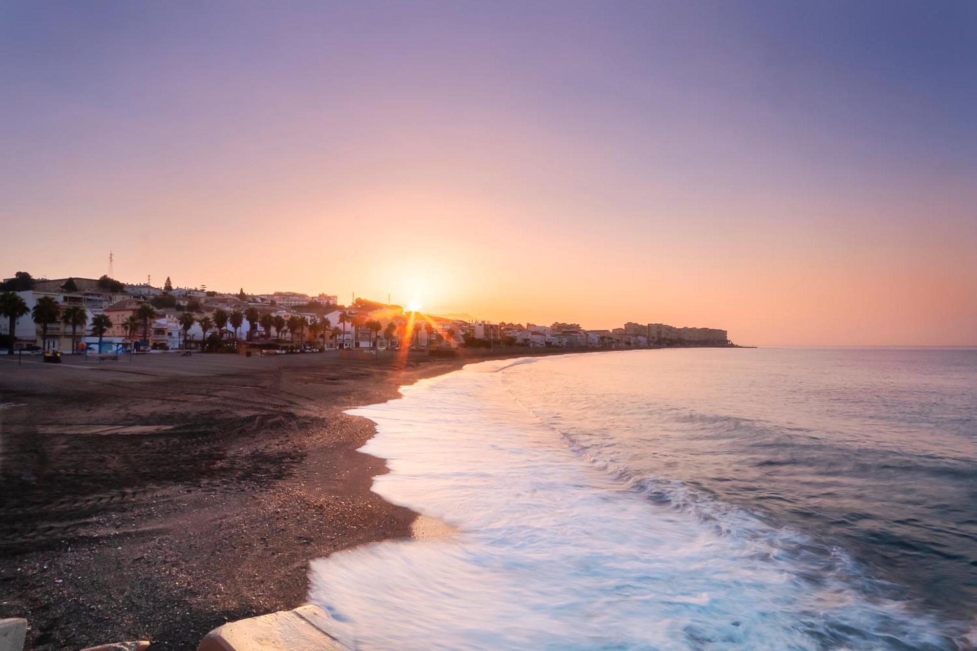 Brisas Del Mar Villa Caleta De Velez Exteriör bild